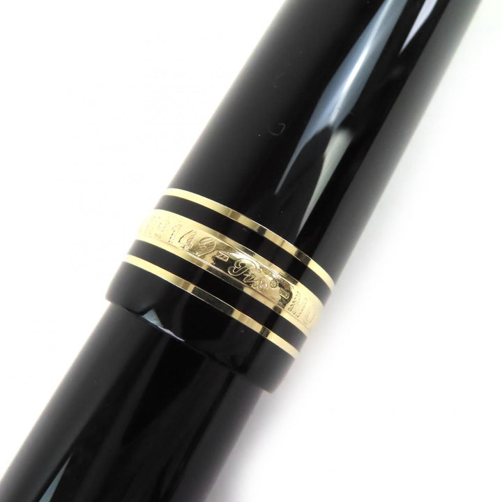 Great MONTBLANC fountain pen Meisterstück 149 black 18K mens