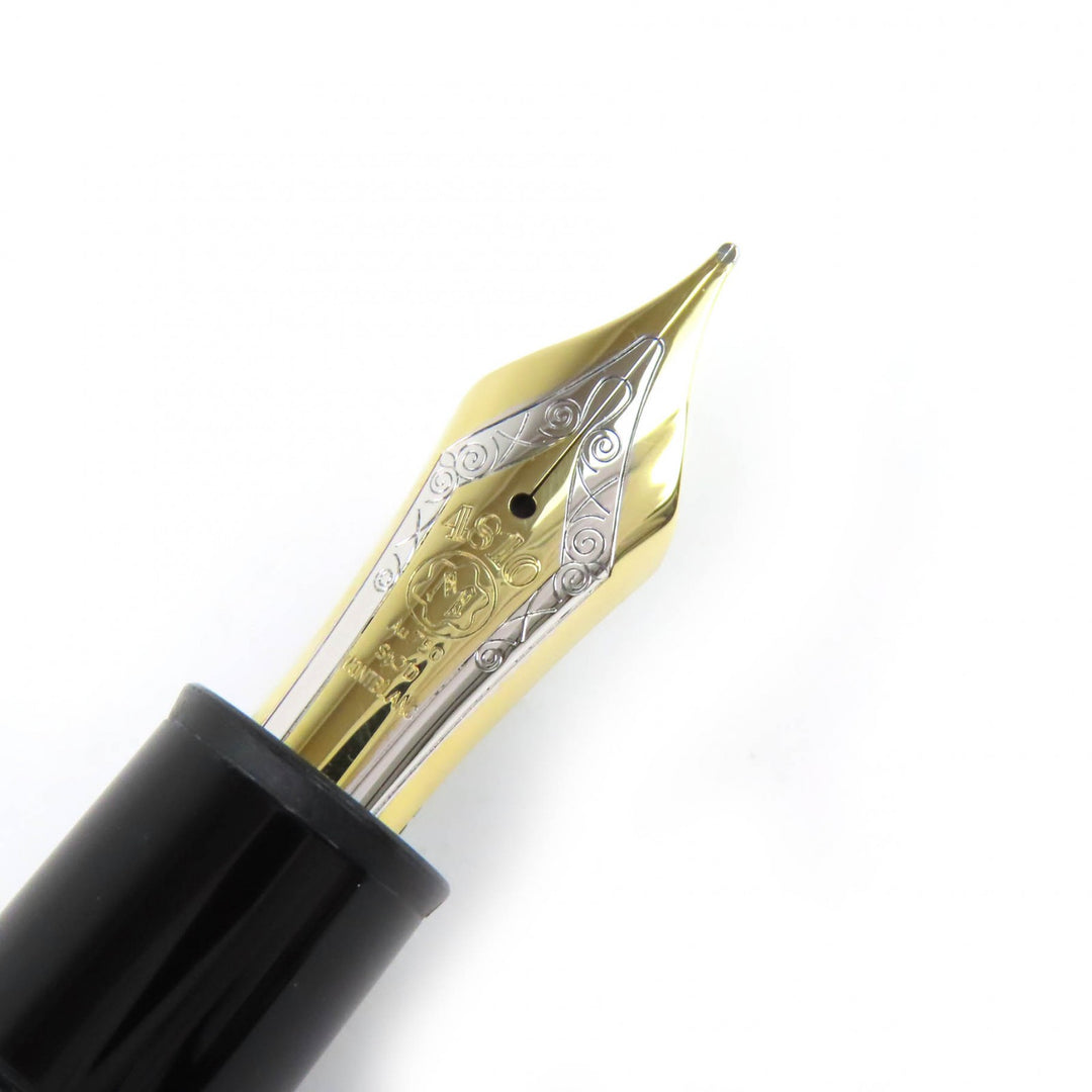 Great MONTBLANC fountain pen Meisterstück 149 black 18K mens