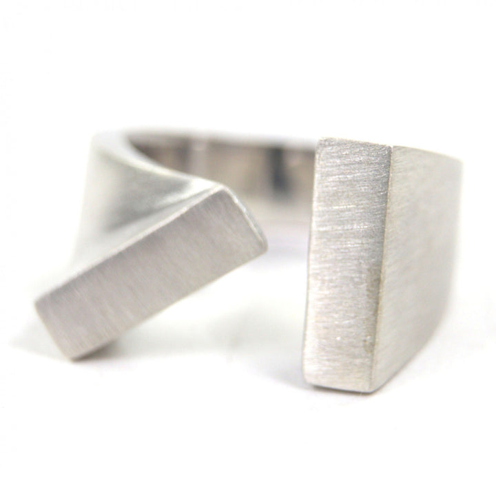Great TOM WOOD Ring Tilt Ring Current product Silver 925 mens 56