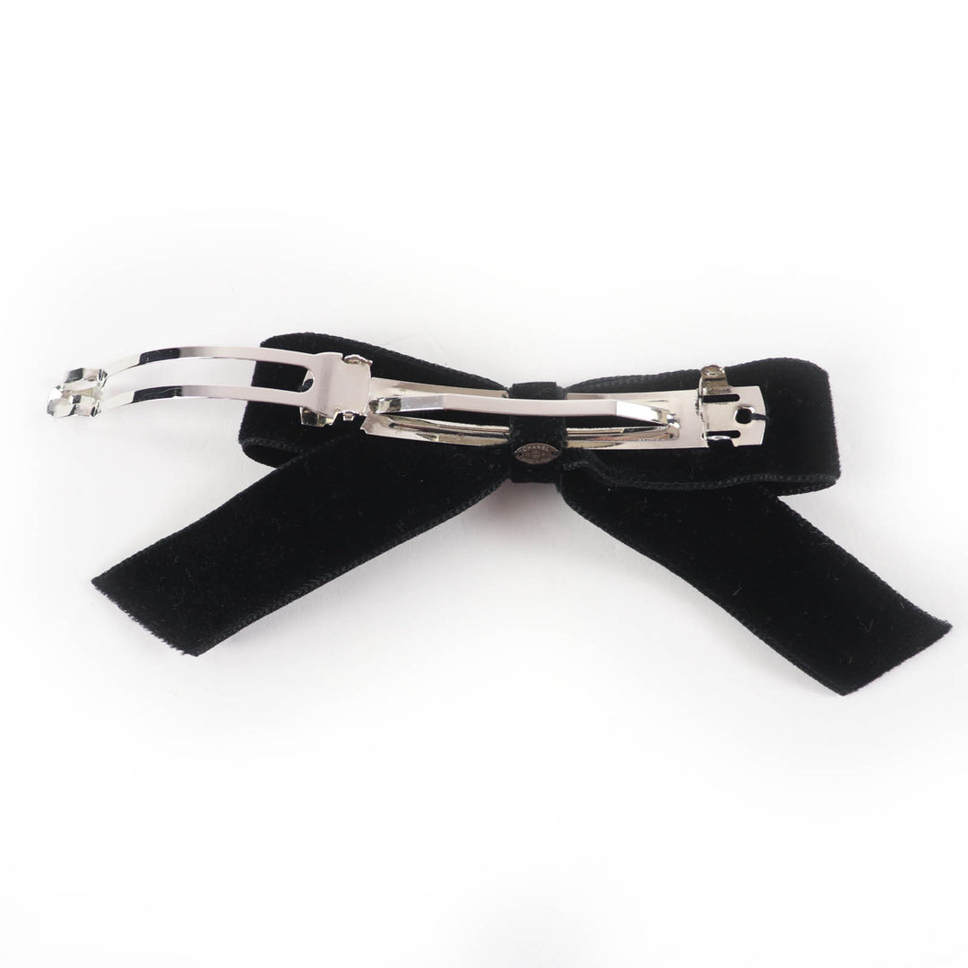 Excellent CHANEL hair accessory COCO Mark Ribbon Velvet Barrette black Women 22B