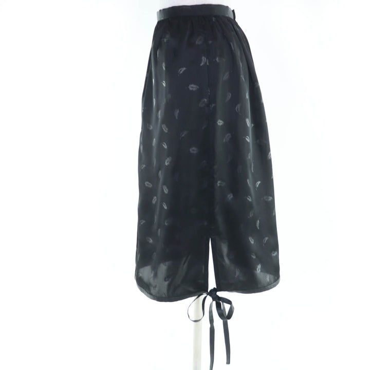 Great noir kei ninomiya COMME des GARCONS skirt Feather print hem ribbon black S