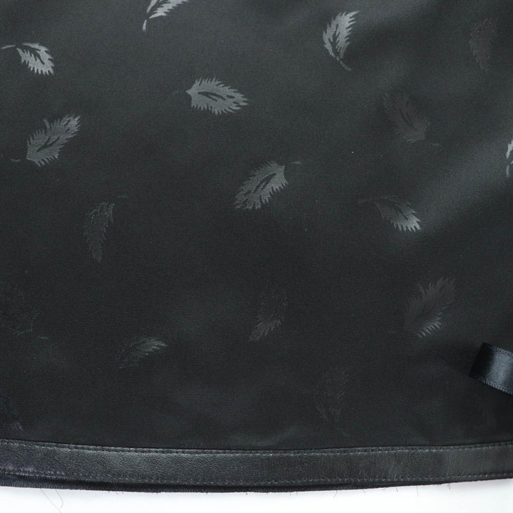 Great noir kei ninomiya COMME des GARCONS skirt Feather print hem ribbon black S