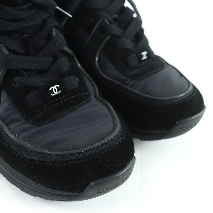 素晴らしい CHANEL ローカット スニーカー COCO Mark ブラック スエード レザー 36 G34360
