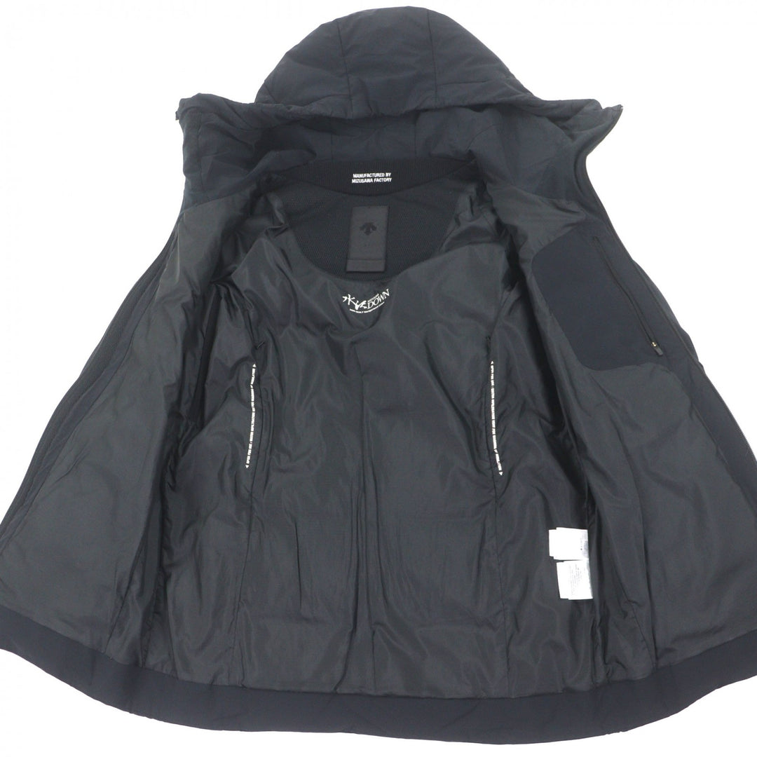 Very Good DESCENTE down coat black Nylon mens S DIA3673U