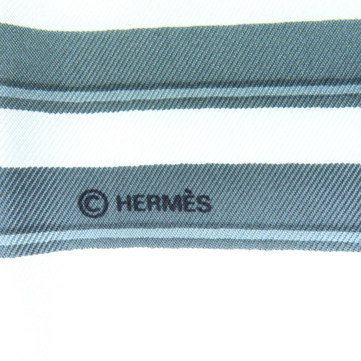 爱马仕 (HERMES) 精美丝巾，BRIDES de GALA 庆典系列，新娘款，蓝色真丝，女士款