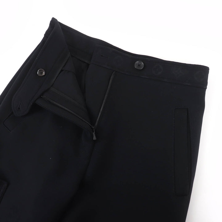 Excellent LOUIS VUITTON cargo pants Monogram detail black Women 36