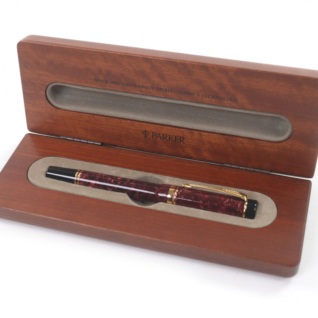 Great PARKER fountain pen Duofold Centennial old model Marble Red 18K mens
