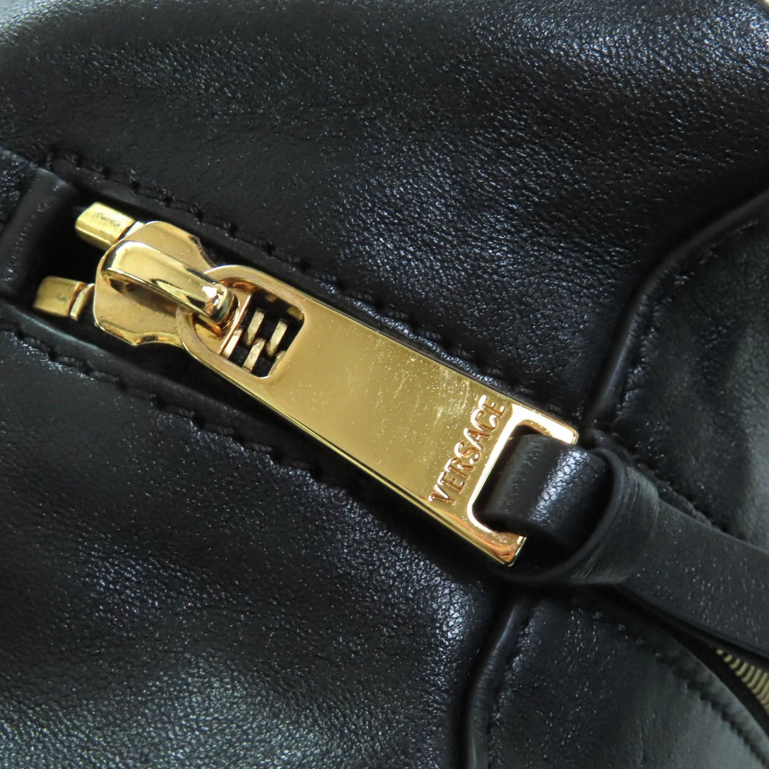 素晴らしい VERSACE ハンドバッグ ヴェルサーチ タグ ナッパ ボウリングバッグ ラムスキンレザー 1015792