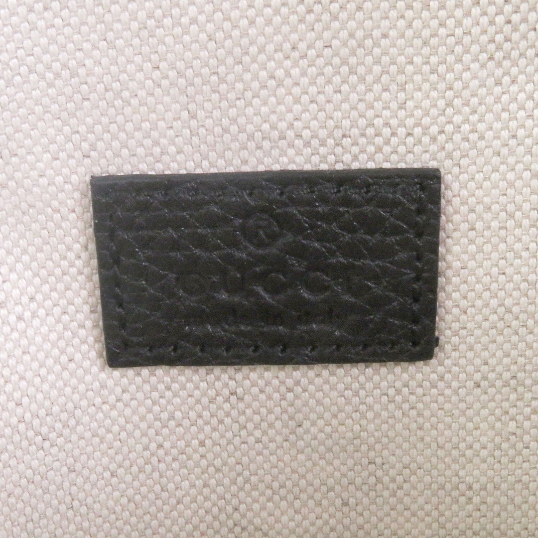 超赞的 GUCCI 斜挎包，超大号 GG 压纹腰包/斜挎包