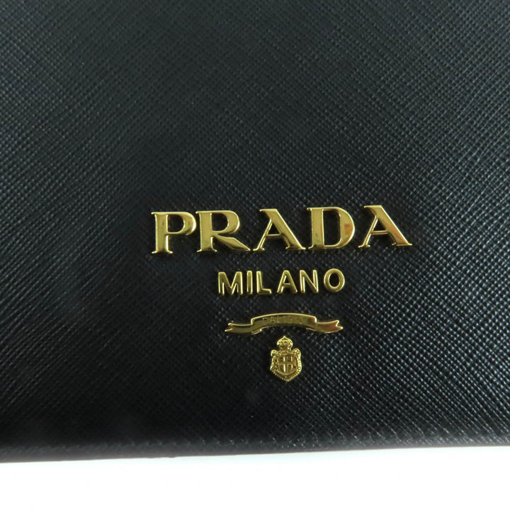 素晴らしいPRADAショルダーバッグサフィアーノレザーミニバッグブラック1BD133