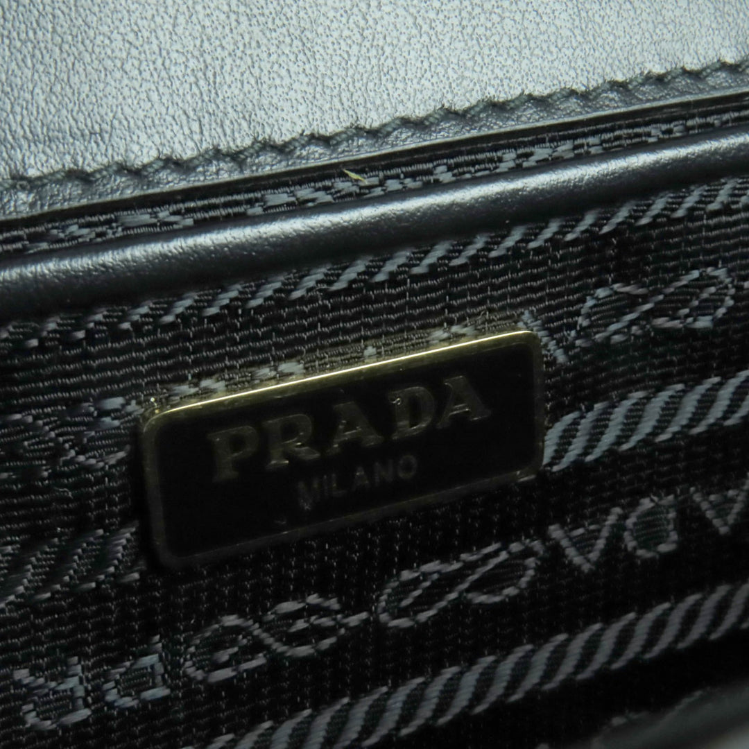 素晴らしいPRADAショルダーバッグサフィアーノレザーミニバッグブラック1BD133