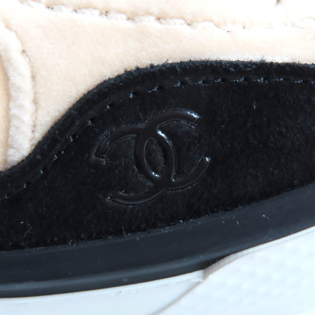 Great CHANEL sneakers COCO Mark Velvet Lace-Up beige velvet Women 36 G45208