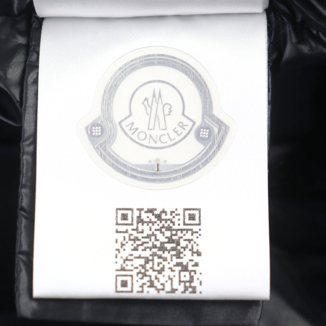 新品 MONCLER ダウンジャケット ALNAIR GIUBBOTTO ロゴパッチ フード付き メンズ 2