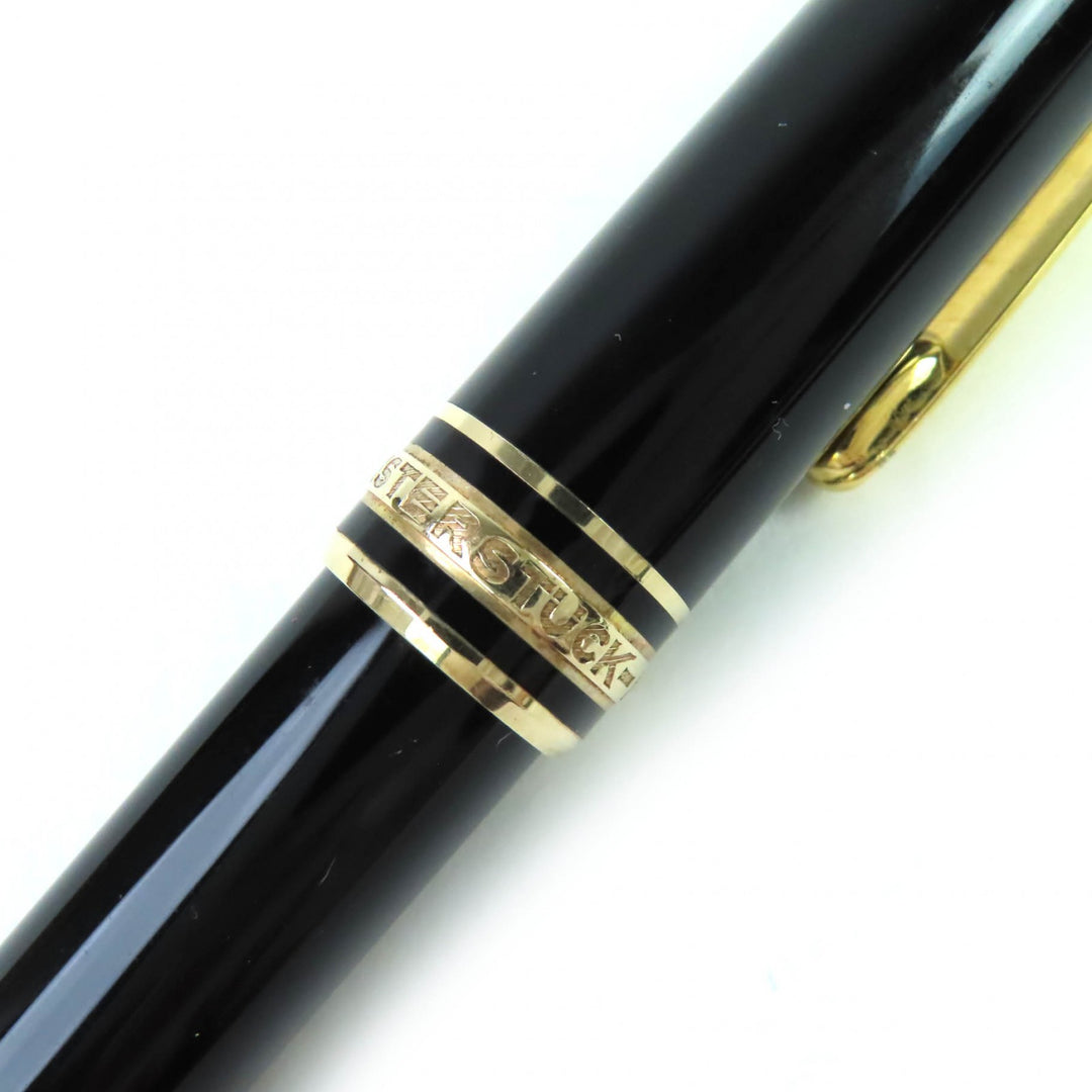 Very Good MONTBLANC fountain pen Meisterstück Classic white star Black gold 14K