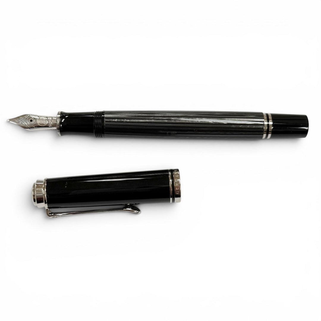 Excellent PERIKAN fountain pen Sovereign stripe black 14K mens M405
