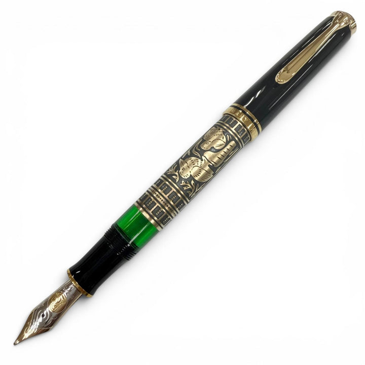 Excellent PERIKAN fountain pen Big Toledo black 18K mens M900
