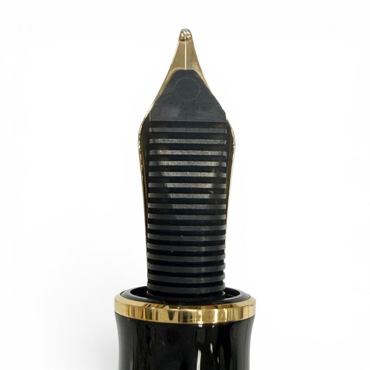 Excellent PERIKAN fountain pen Big Toledo black 18K mens M900