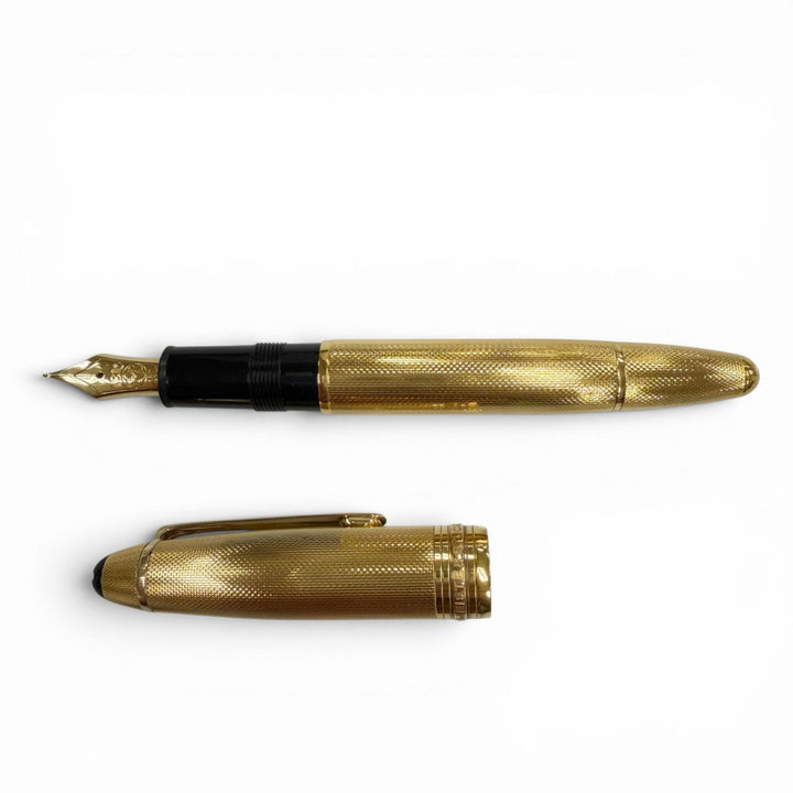 Great MONTBLANC fountain pen Meisterstück Solitaire 146 Vermeil Barley gold 18K