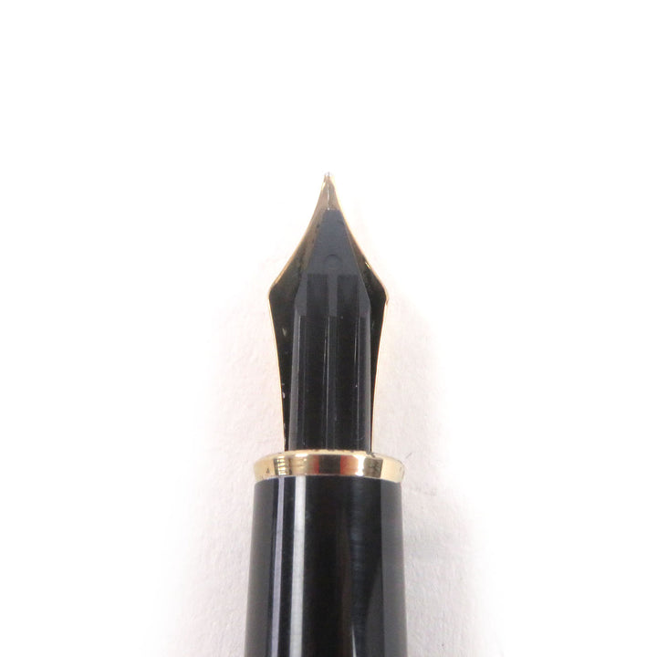Very Good MONTBLANC fountain pen Meisterstück Classic Cap type