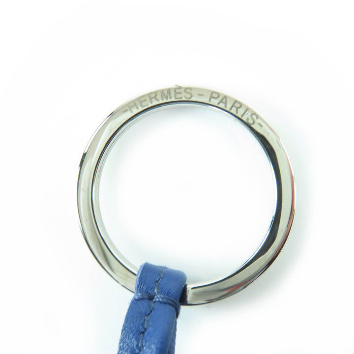 素晴らしいHERMESバッグチャームカルメンキーホルダーAnyo Miroレディース