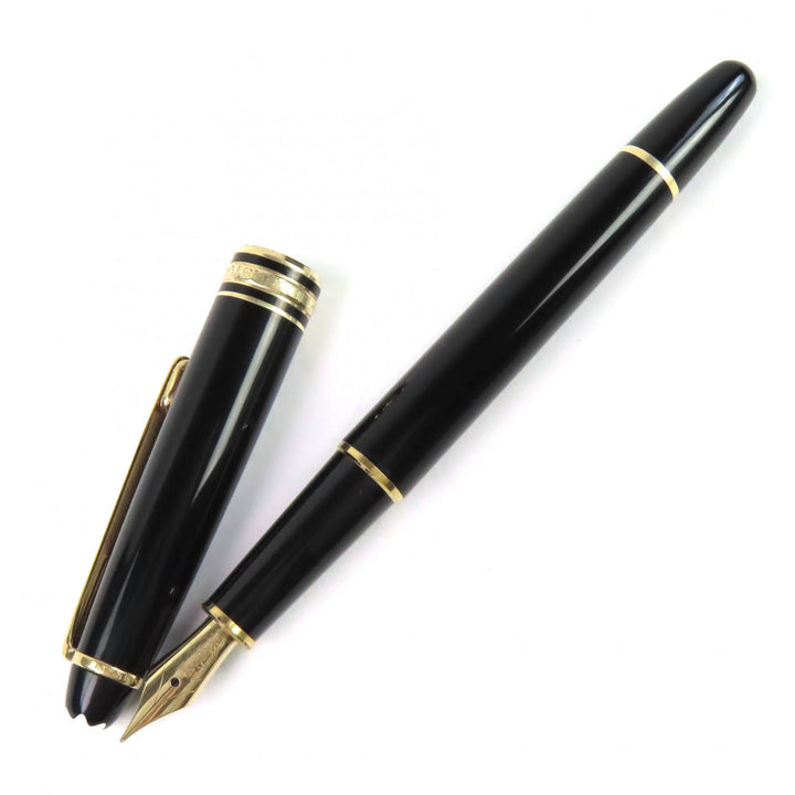 Very Good MONTBLANC fountain pen Meisterstück Classic white star black 14K mens