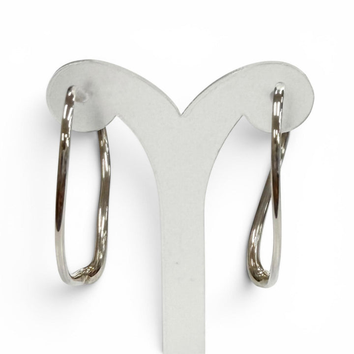 Great TIFFANY&Co. Pierce Open Heart Hoop Earrings, Medium Silver AG925 Women