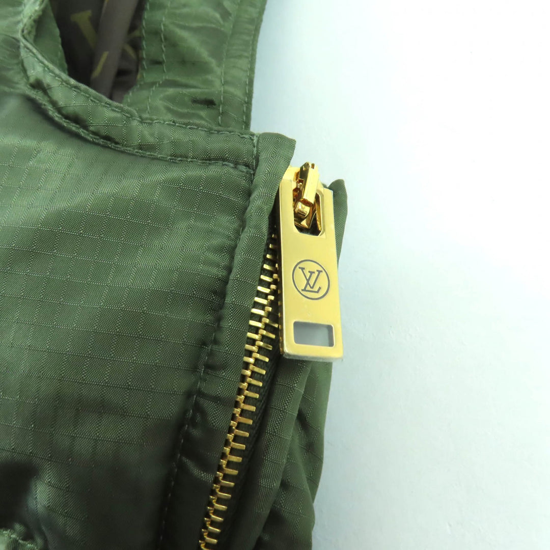 Pristine LOUIS VUITTON Down vest khaki Nylon Women 38