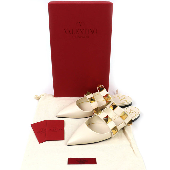 Excellent Valentino Garavani Mule Roman stud flat mule sandals Ivory 35 WW2S0BK8