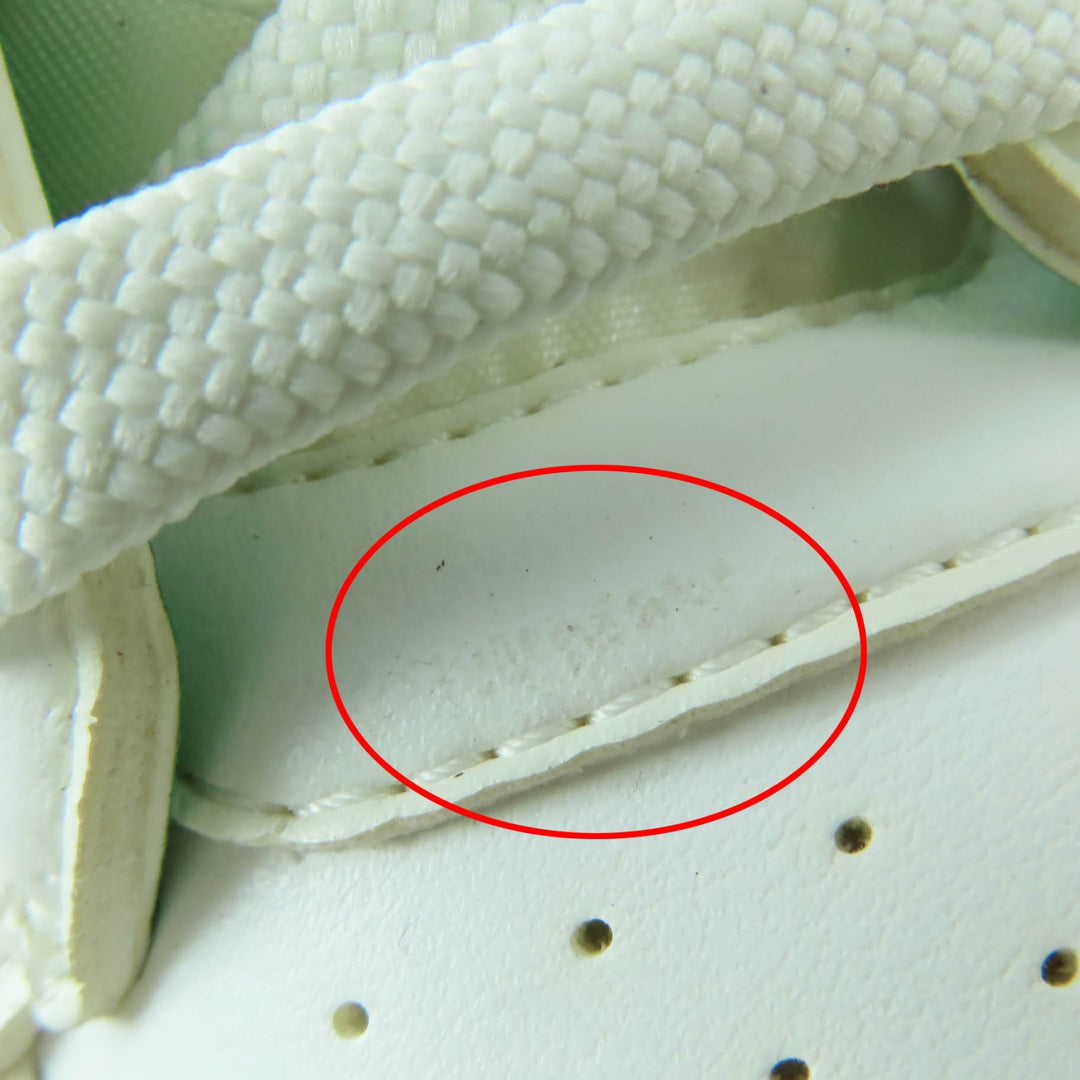 Great LOUIS VUITTON Low cut sneakers LV logo leather white leather Women 37
