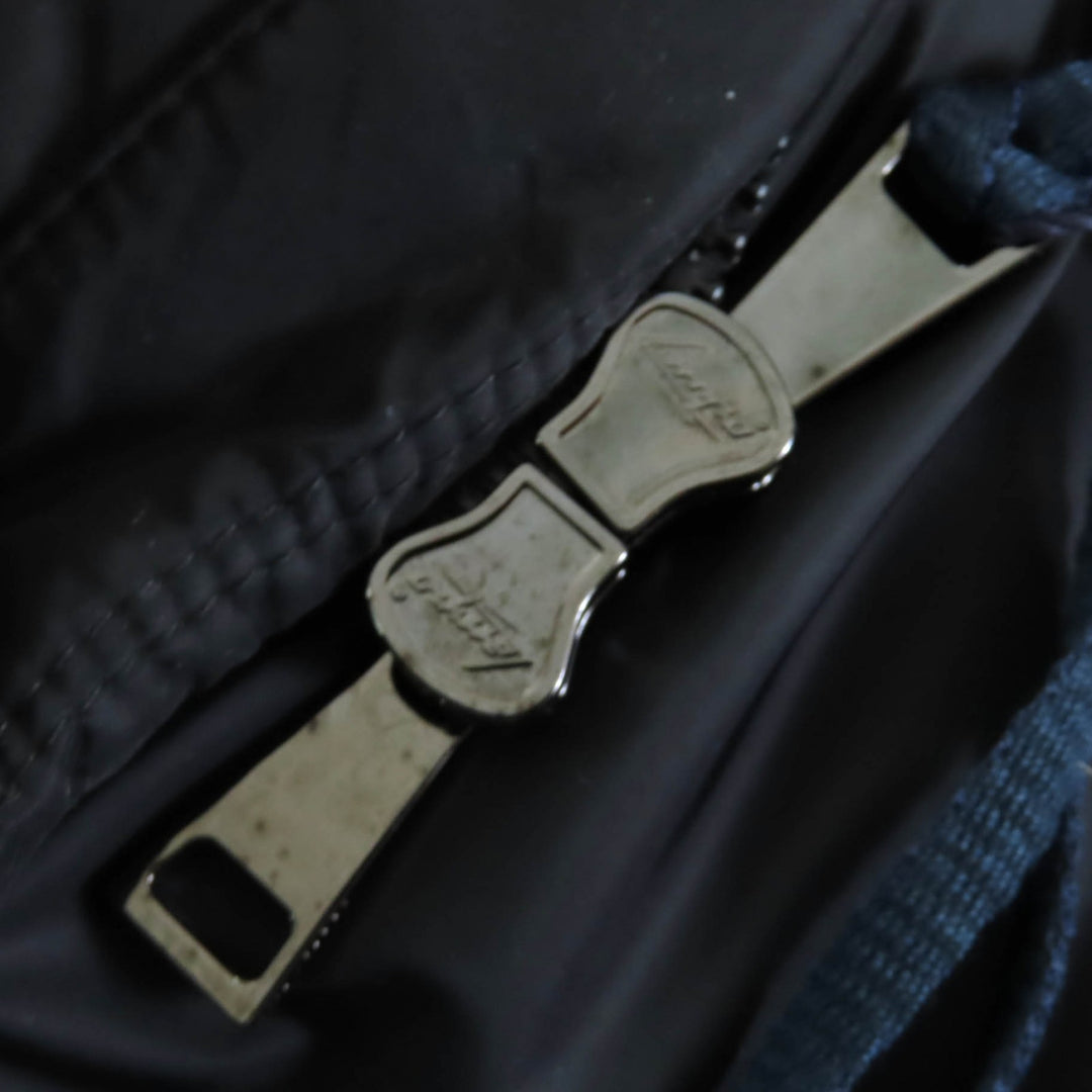Pristine MONCLER HUGON 黑色尼龙女款羽绒服 0