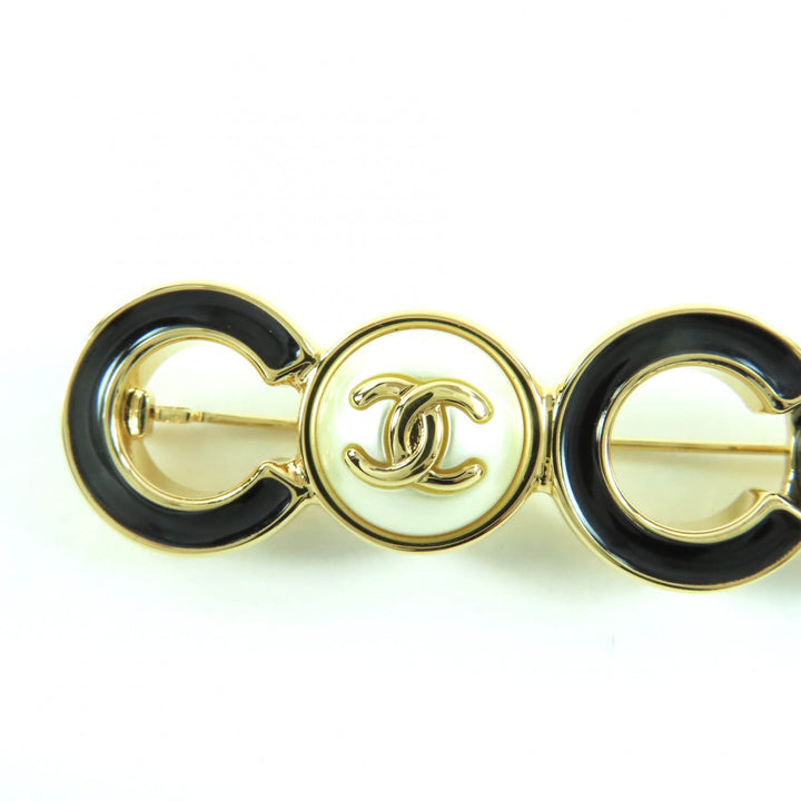 精美香奈儿 (CHANEL) COCO 标志胸针，饰以仿珍珠，黑色金色，女士款 B24B