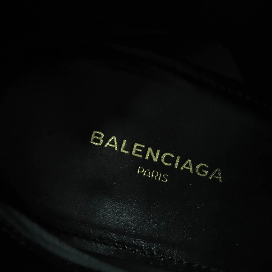 Pristine BALENCIAGA short boots gray leather Women 36 477242
