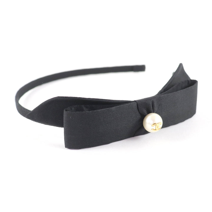 Excellent CHANEL hair accessory black Women 25P AAA845
