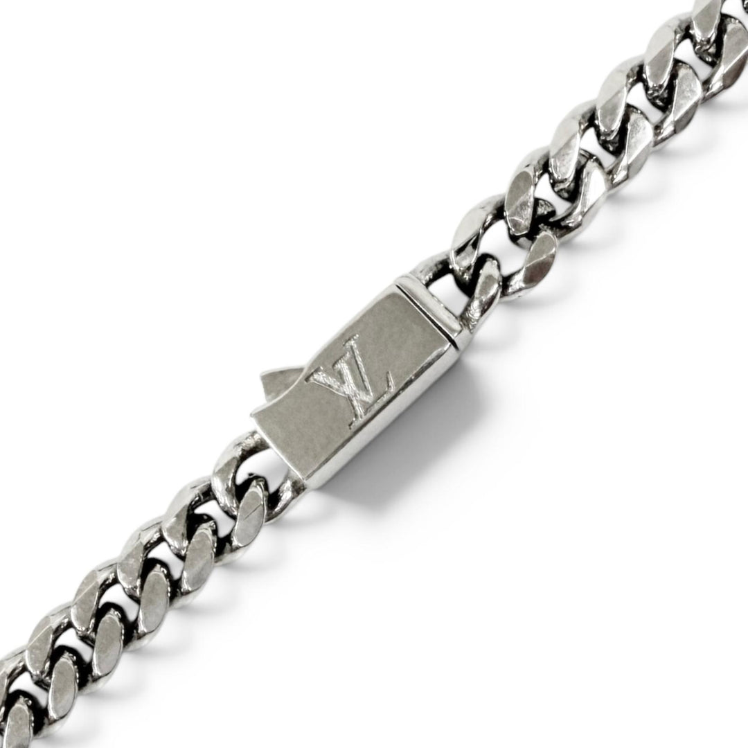 Great LOUIS VUITTON Necklace Room Monogram Row Silver mens M01490
