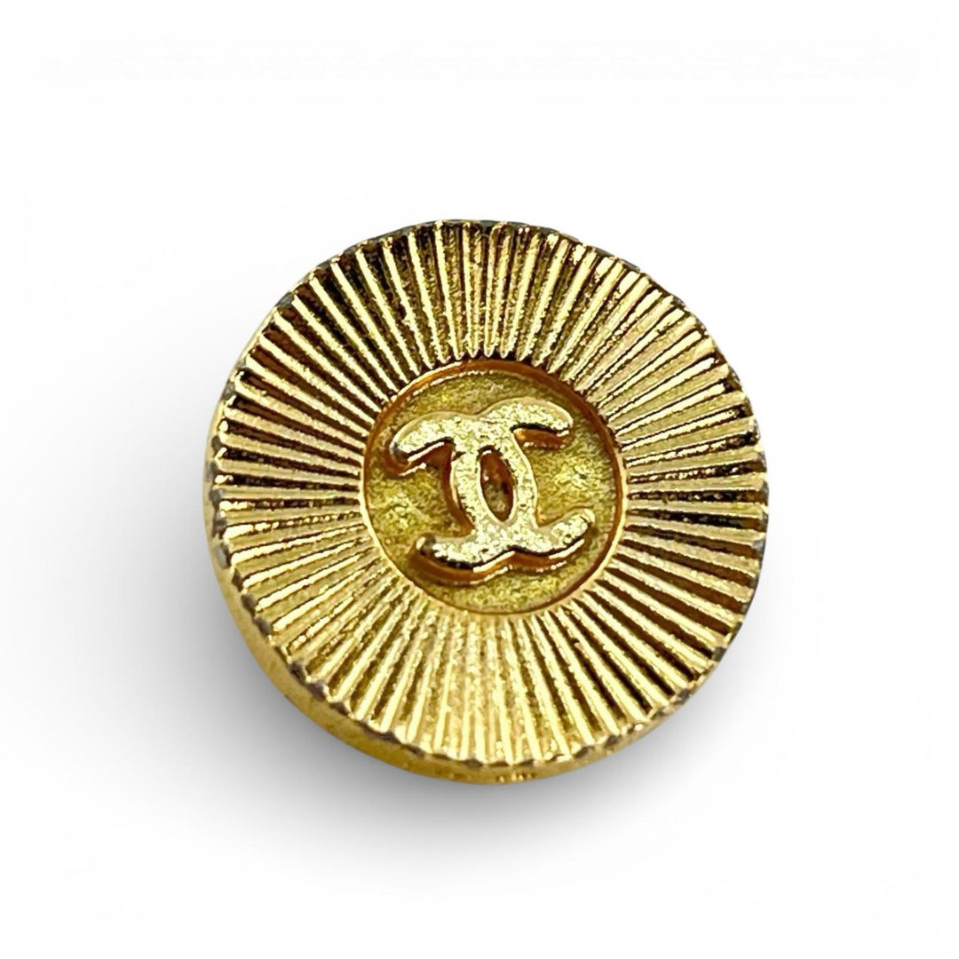 Great CHANEL button COCO Mark Gold Metal Buttons with Set of 8 gold Women