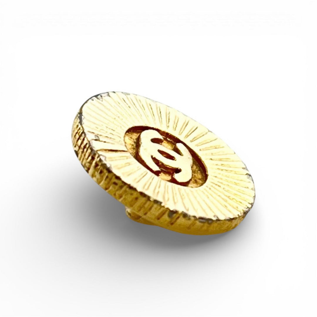 Great CHANEL button COCO Mark Gold Metal Buttons with Set of 8 gold Women
