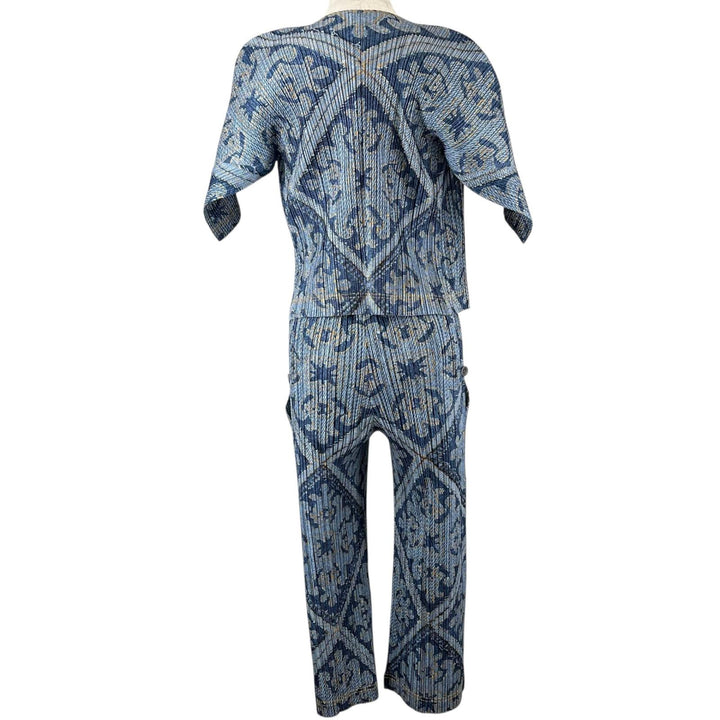 Excellent PLEATS PLEASE two-piece set denim transfer blue polyester 3 PP91-JO566