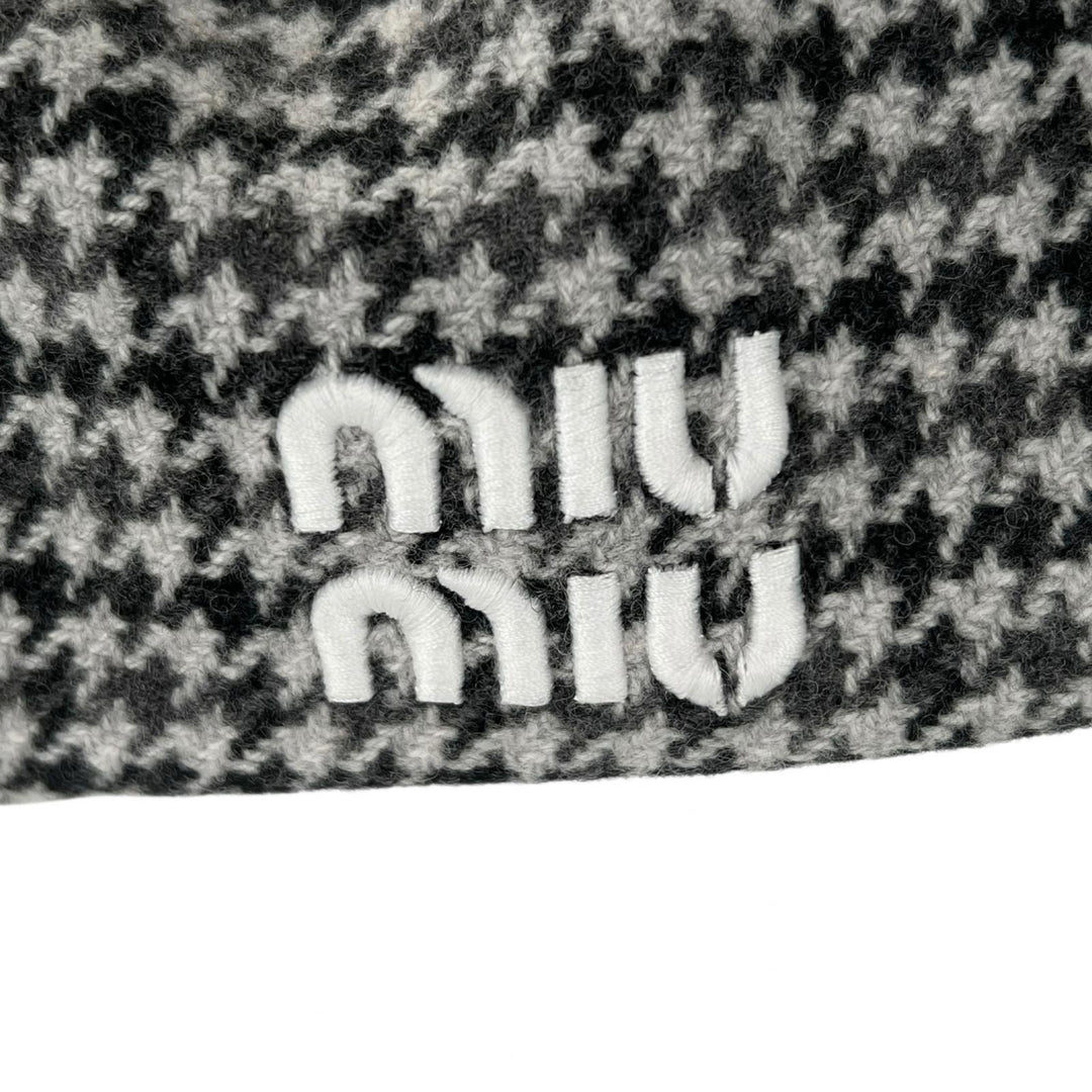 Excellent MIUMIU beret Houndstooth logo embroidery Gray wool Women L 5HC075