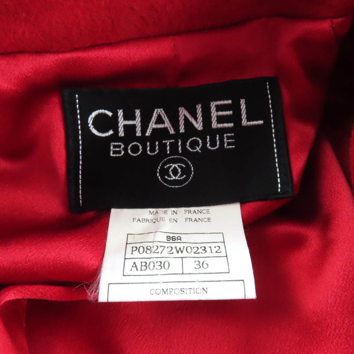 Excellent CHANEL coat Red cashmere Women 36 96A
