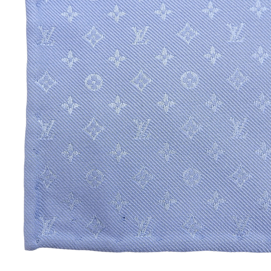 Excellent LOUIS VUITTON handkerchief blue silk mens M76266