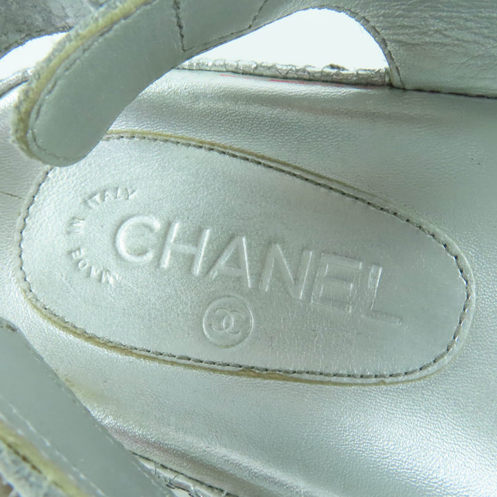 Excellent CHANEL Sandals Silver leather Women 37 G31857