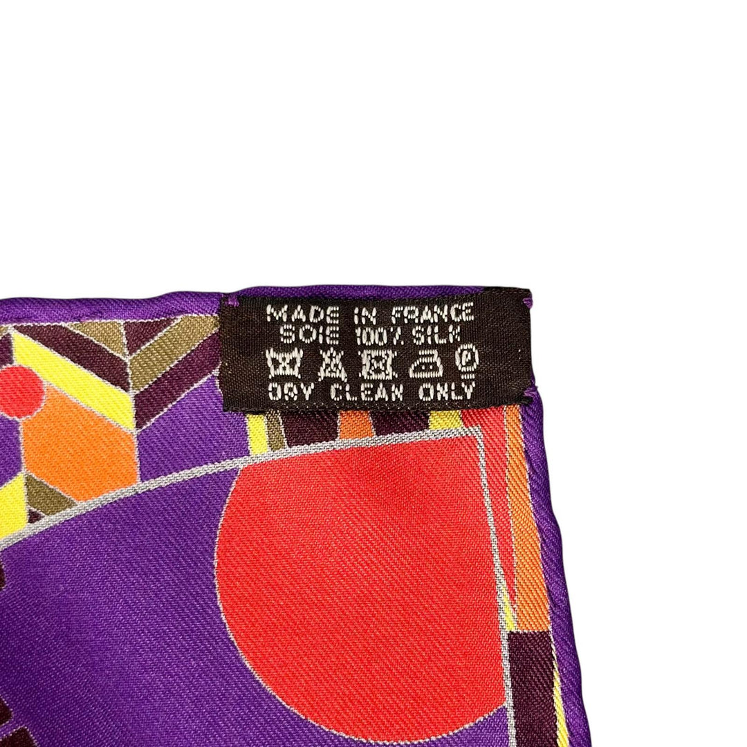 Excellent HERMES scarf Carré 90 Silk Wings (LES AILES DE LA SOIE) multicolor