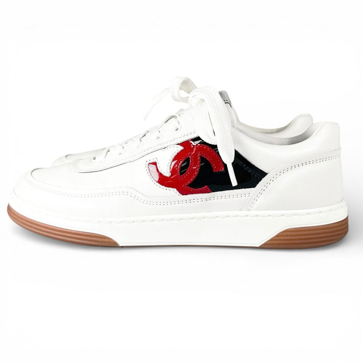 Excellent CHANEL sneakers COCO Mark white Women 35 G39978