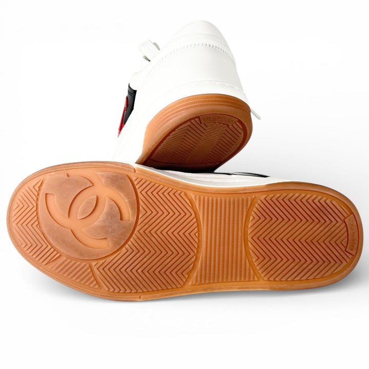 Excellent CHANEL sneakers COCO Mark white Women 35 G39978