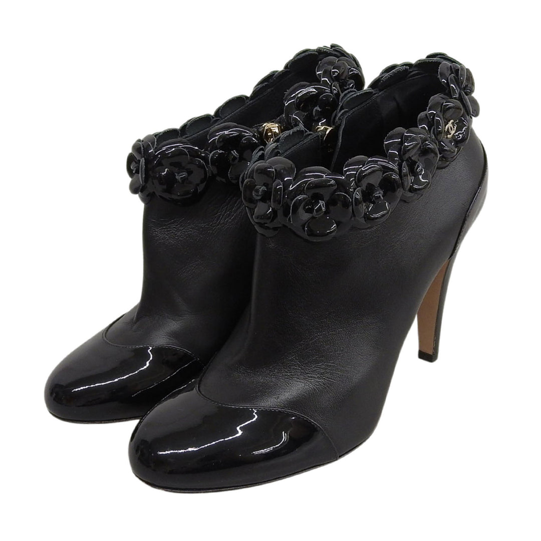 Great CHANEL Ankle boots black leather Women 38.5 G31795