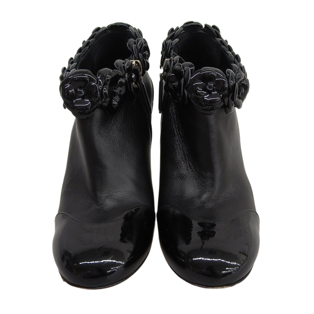 Great CHANEL Ankle boots black leather Women 38.5 G31795