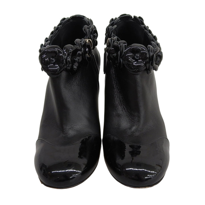 Great CHANEL Ankle boots black leather Women 38.5 G31795