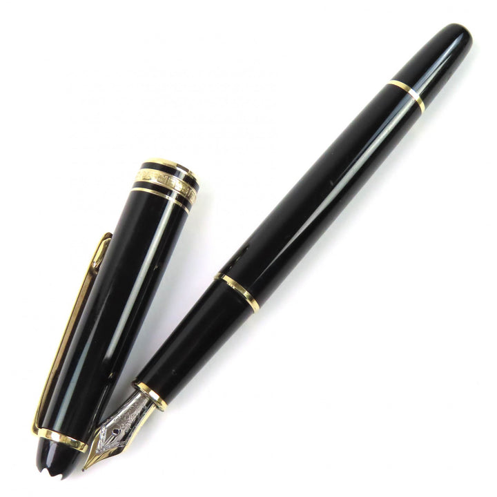 Very Good MONTBLANC fountain pen Meisterstück Classic white star Black gold 14K