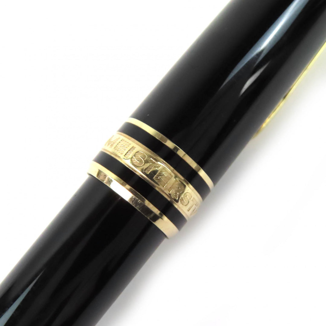 Very Good MONTBLANC fountain pen Meisterstück Classic white star Black gold 14K