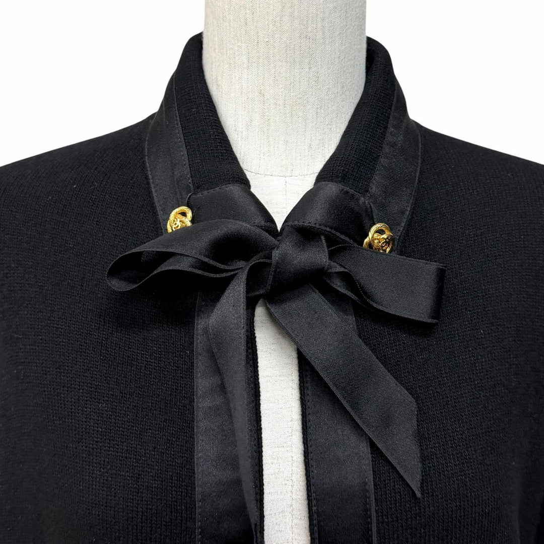 Great CHANEL cardigan COCO Mark embroidered knit with ribbon black cashmere